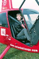 Female pilot on solo round-the-world trip to arrive in Japan